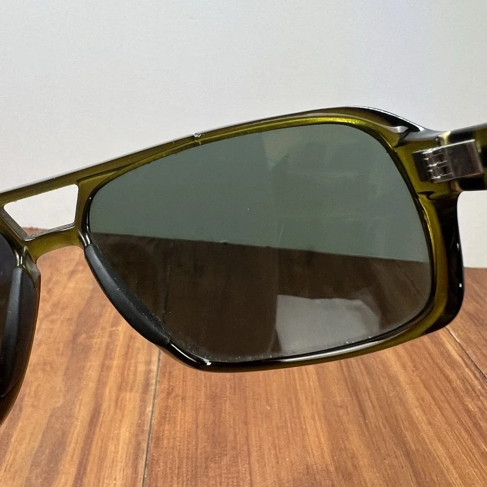 VonZipper Battlestations DECCO Olive Green Sunglasses Black Lenses Unisex